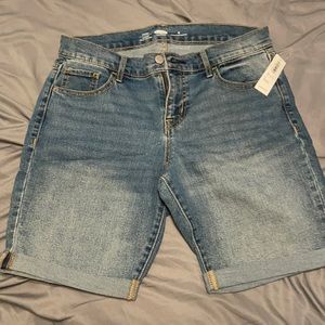 Jean Shorts- Bermuda style NWT